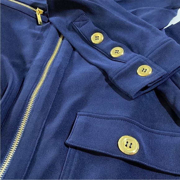 Boston Proper Navy Pant Suit, size L, EUC - Picture 8 of 13